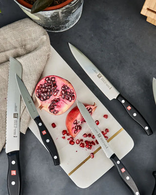 Knives and knife sets