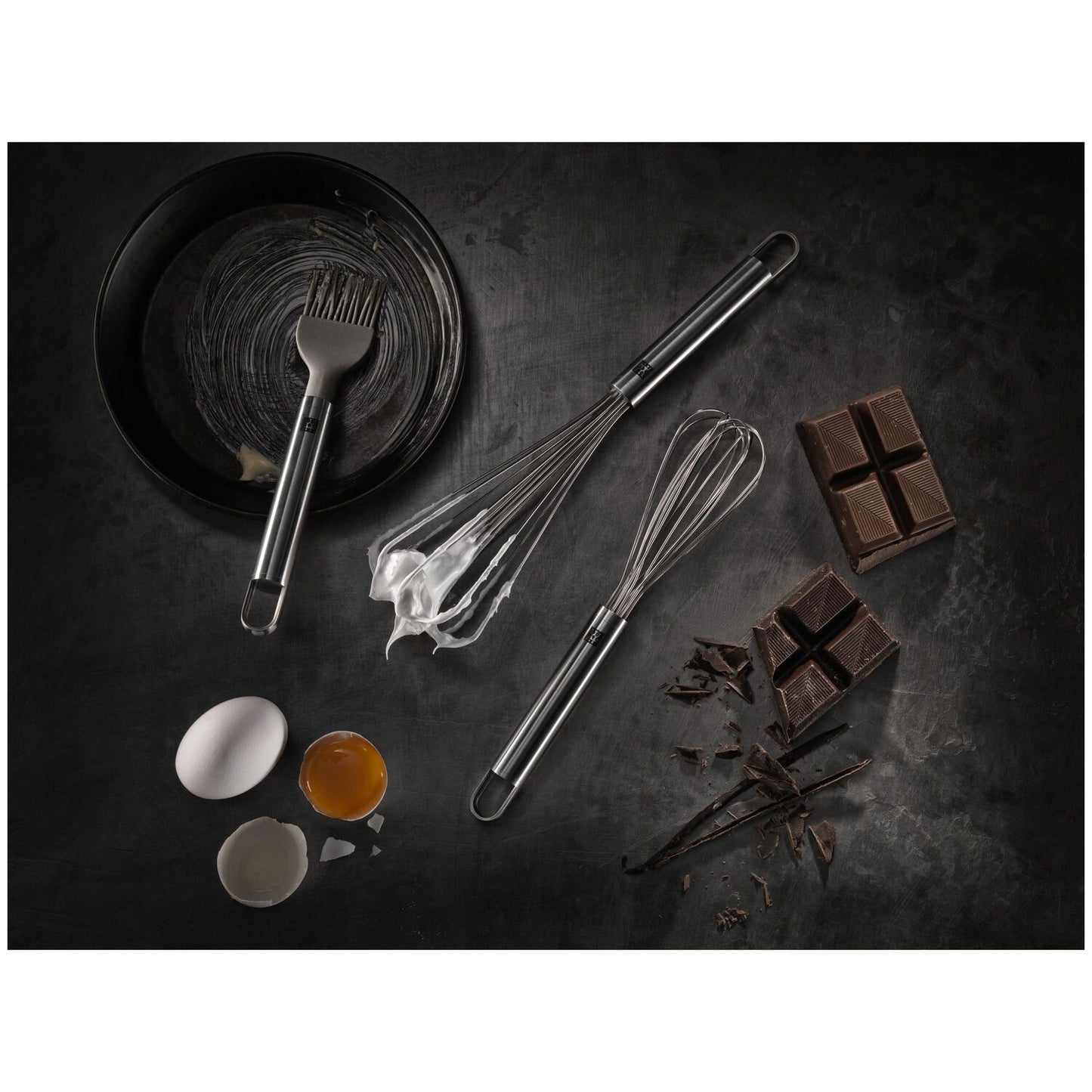 Putojamā slotiņa ZWILLING PRO 28cm 18/10 nerūsējošā tērauda Putojamā slotiņa ZWILLING PRO 28cm 18/10 nerūsējošā tērauda