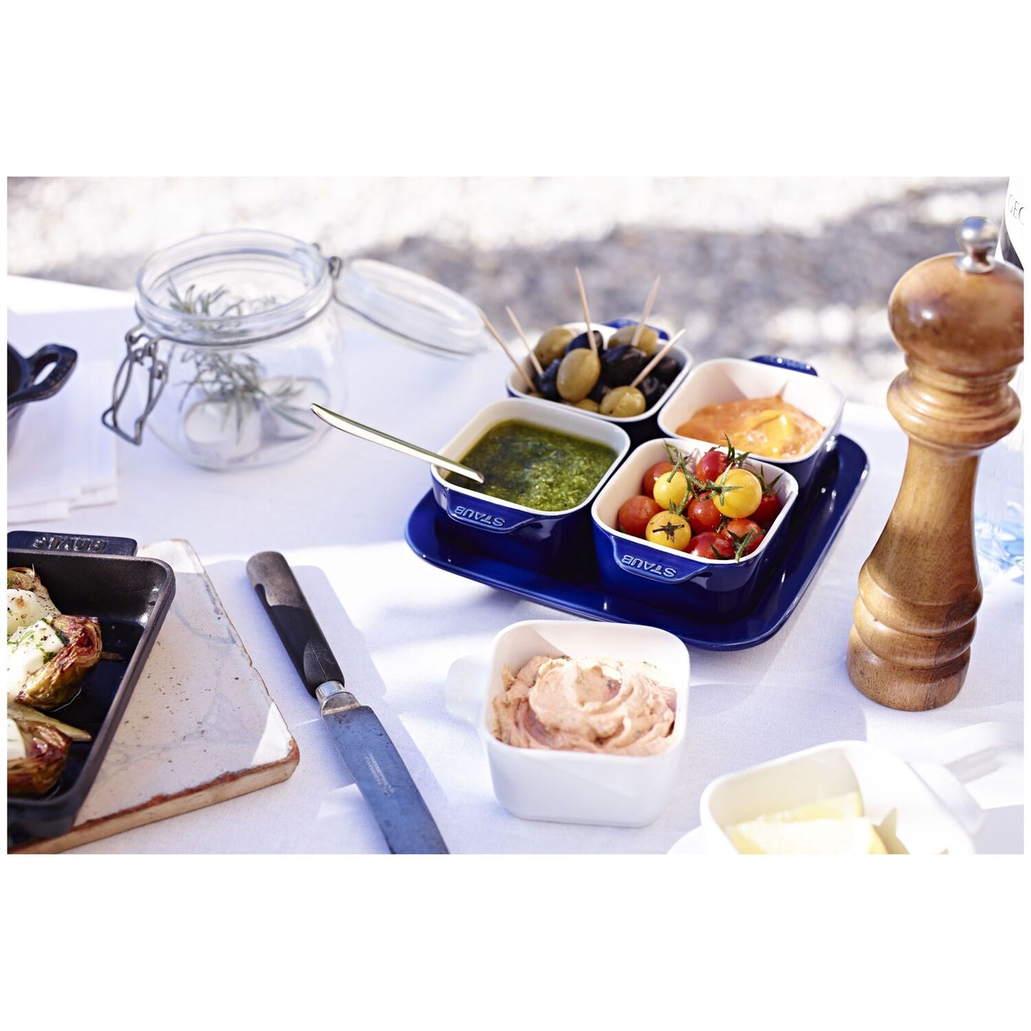 Trauku komplekts uzkodām STAUB Ceramique Appetiser 5pr. Trauku komplekts uzkodām STAUB Ceramique Appetiser 5pr.