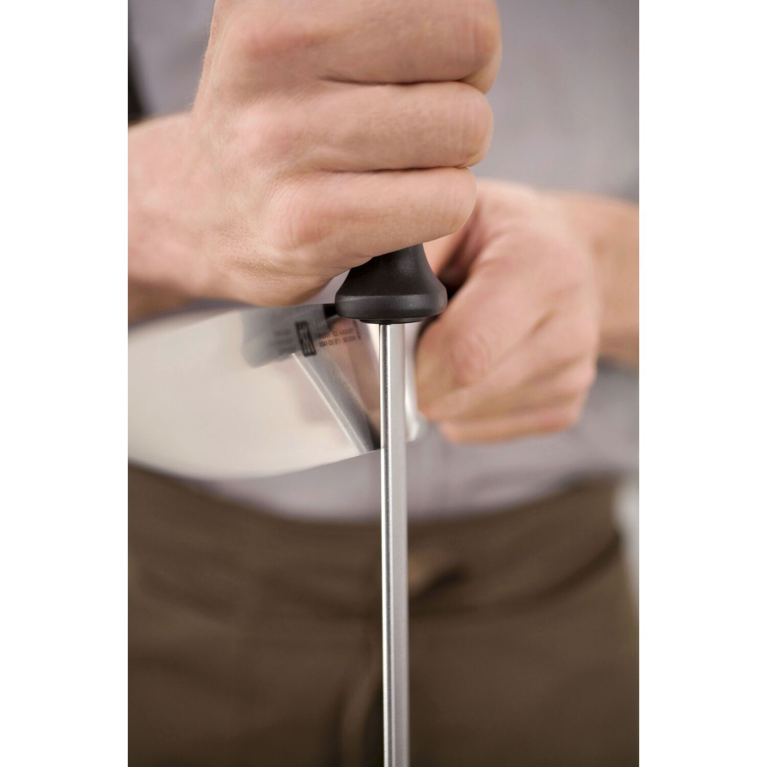 Dimantu nažu asināmais tērauds ZWILLING 26 cm