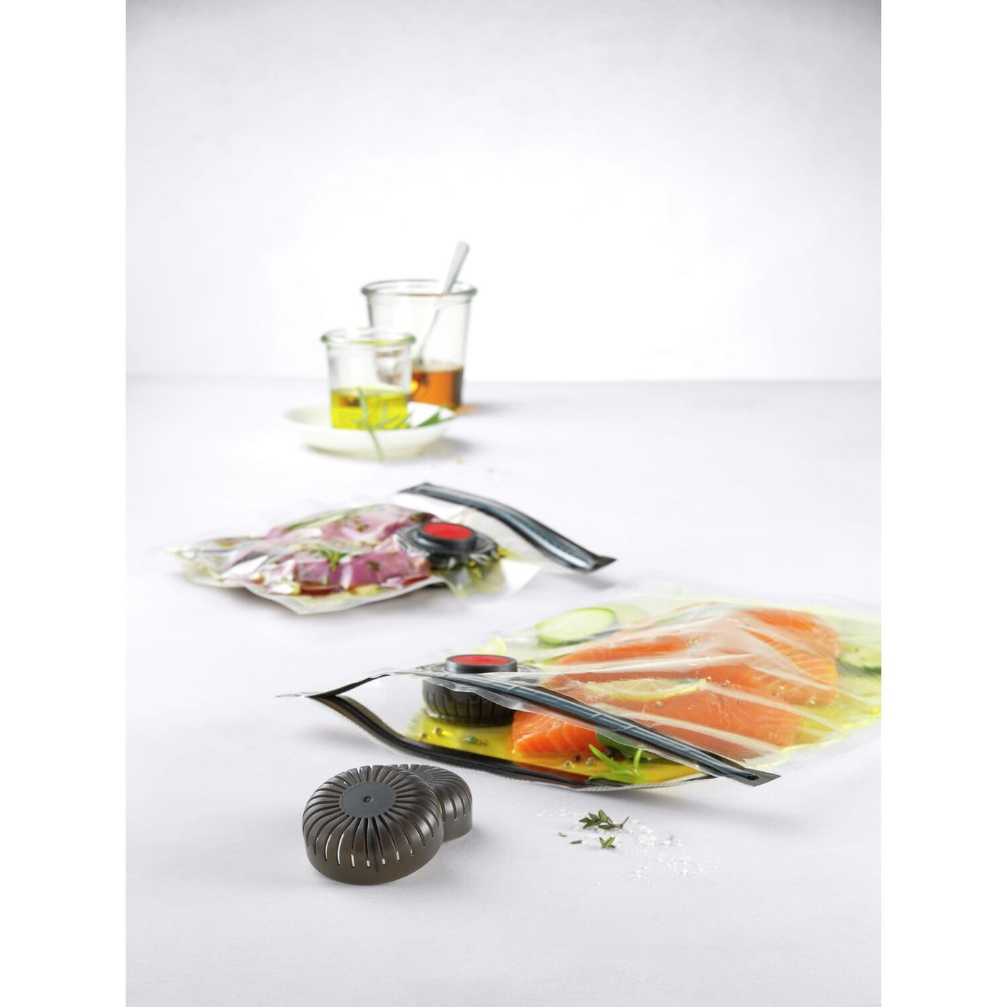 Vakuuma maisiņi ar ZIP aizdari ZWILLING FRESH & SAVE 49 x 30 cm, 3gab. Vakuuma maisiņi ar ZIP aizdari ZWILLING FRESH & SAVE 49 x 30 cm, 3gab.