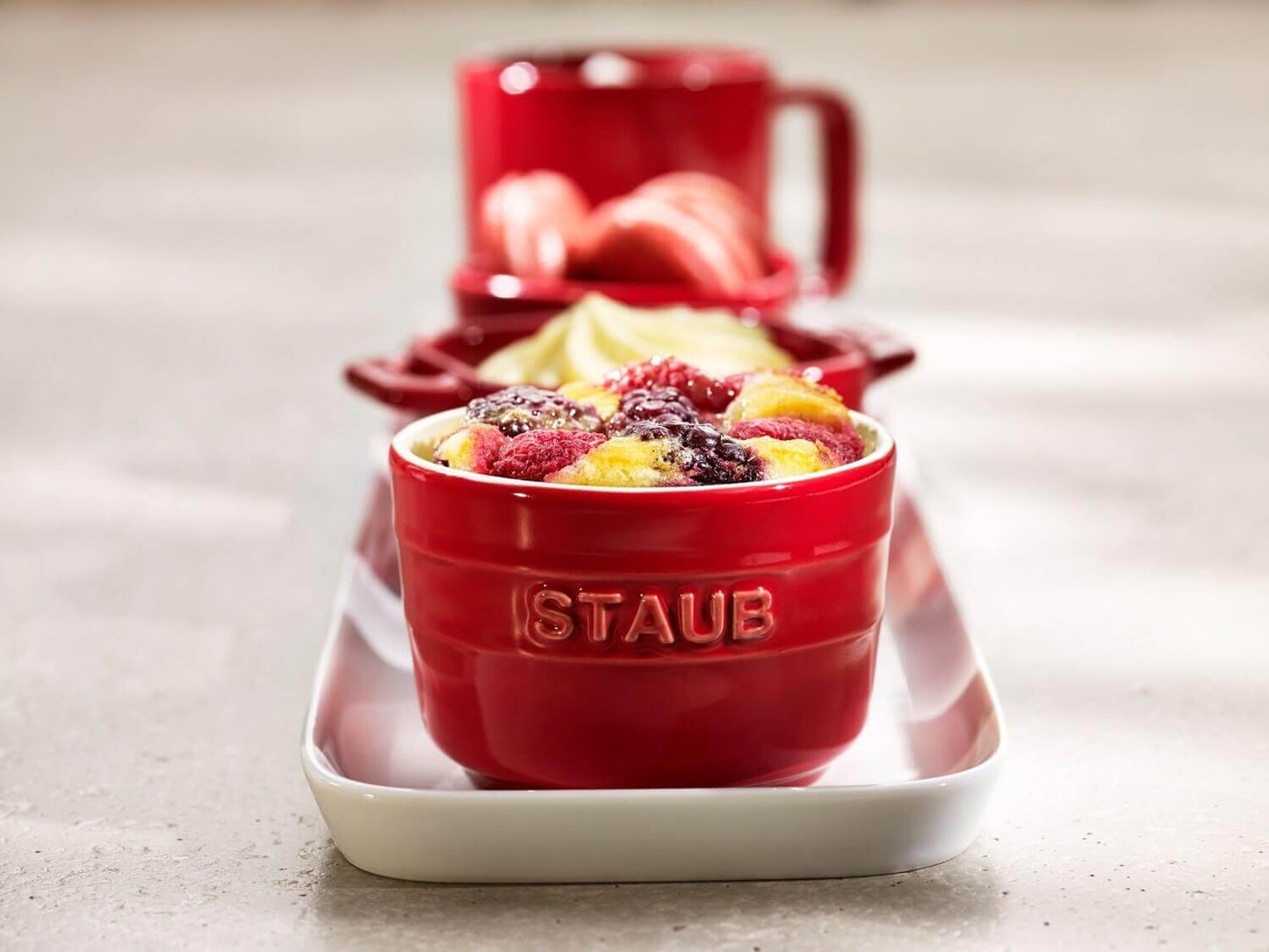 Creme Brulee trauciņi STAUB Ceramique 9cm, 0.2L, 2gab., sarkani