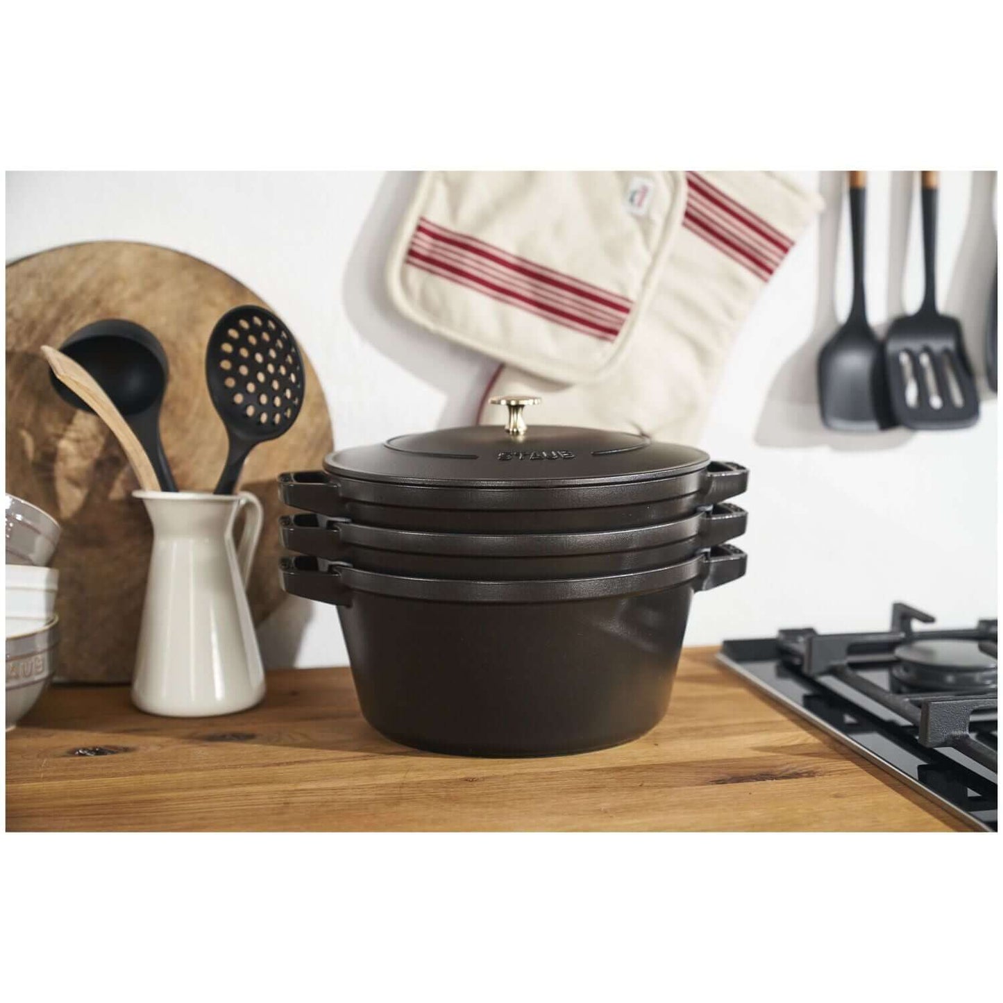 Čuguna katla, dziļās pannas un pannas komplekts Staub Stackable 24cm
