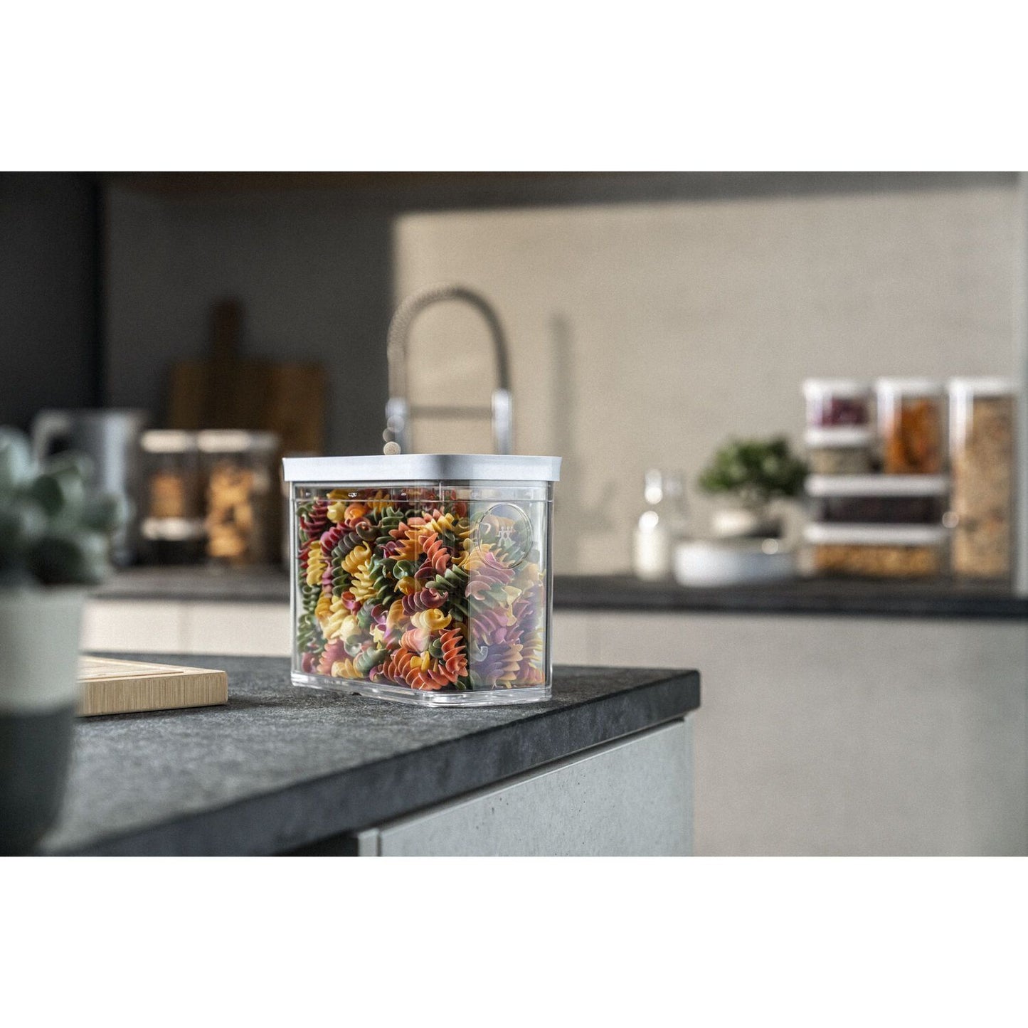 Vakuuma konteiners 21cm ZWILLING FRESH & SAVE Cube Box 2M 1.8L Vakuuma konteiners 21cm ZWILLING FRESH & SAVE Cube Box 2M 1.8L