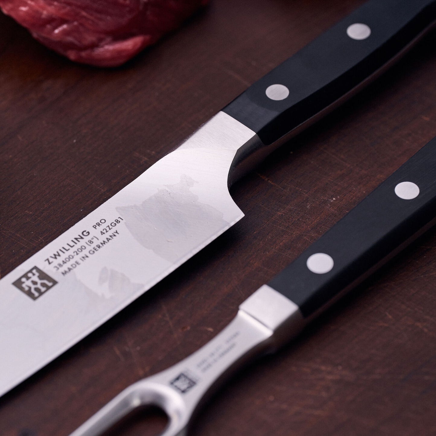 Gaļas dakšas un naža komplekts ZWILLING PRO Gaļas dakšas un naža komplekts ZWILLING PRO