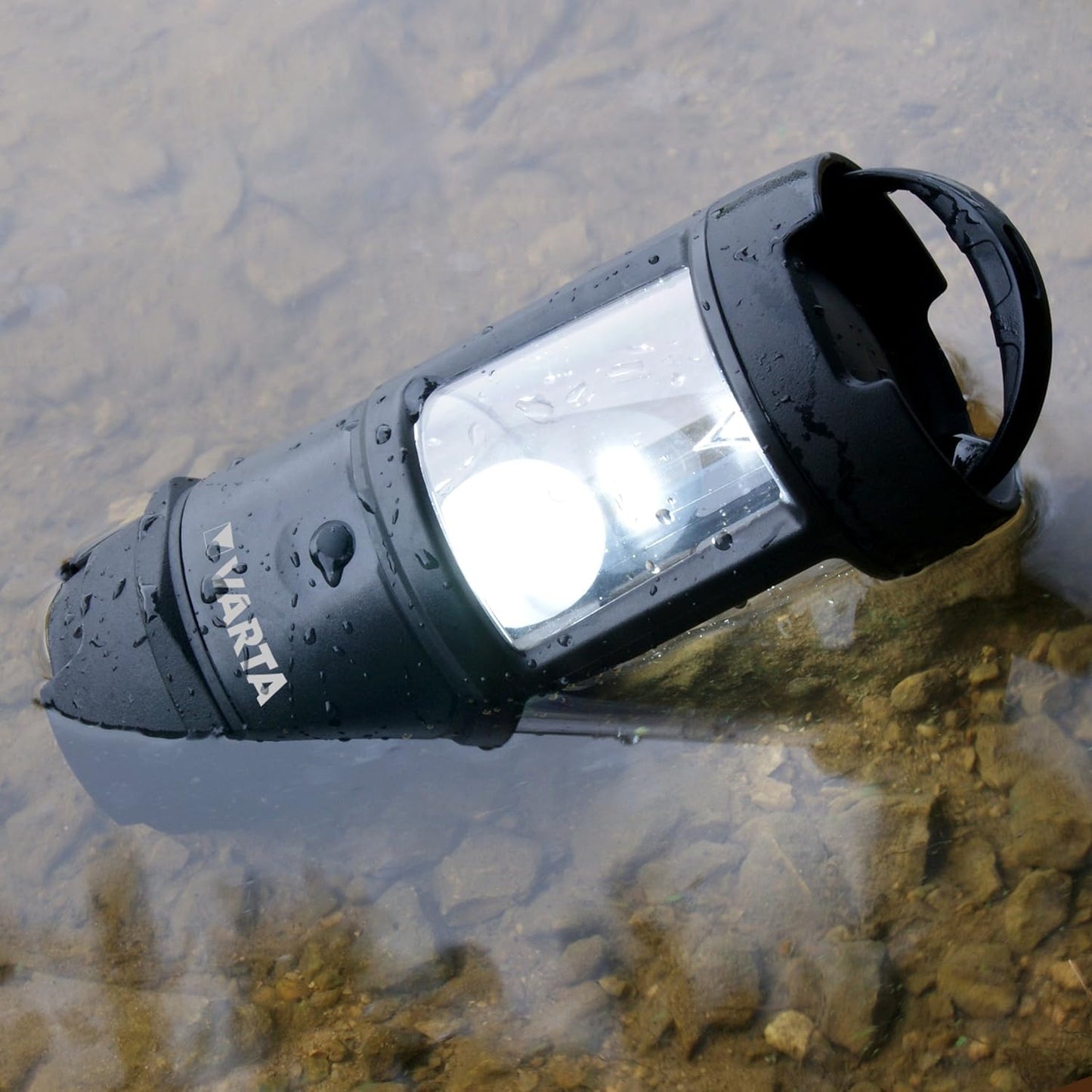 LED lukturis/laterna VARTA INDESTRUCTIBLE L30 LANTERN 3D LED lukturis/laterna VARTA INDESTRUCTIBLE L30 LANTERN 3D