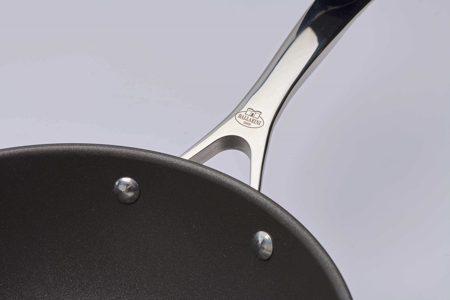 Indukcijas titāna WOK panna Ballarini ALBA 30cm