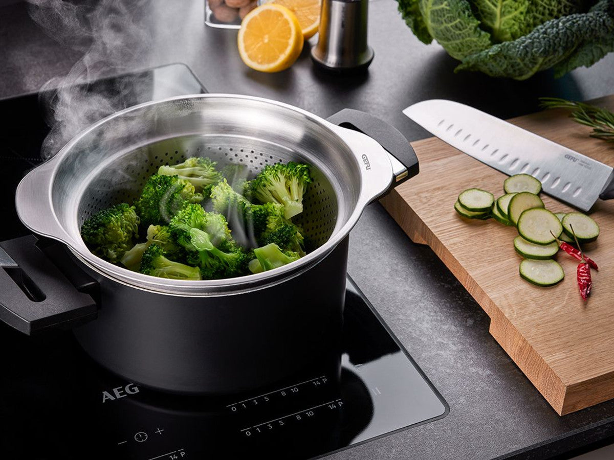 Nerūsējošā tērauda caurduris - tvaicēšanas siets Ø23 cm GEFU PREMIO