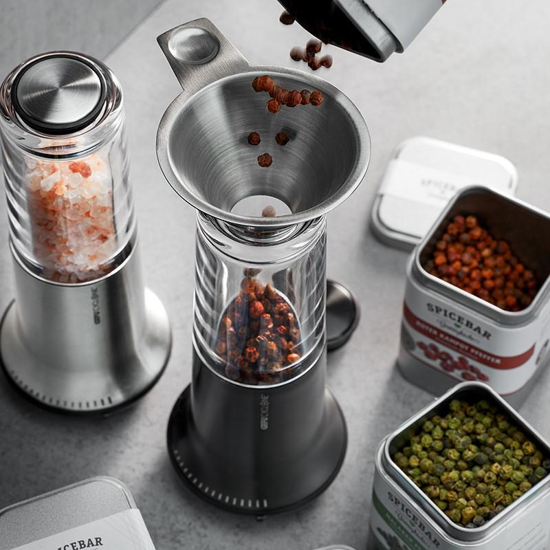 Garšvielu piltuve dzirnaviņām GEFU Condio