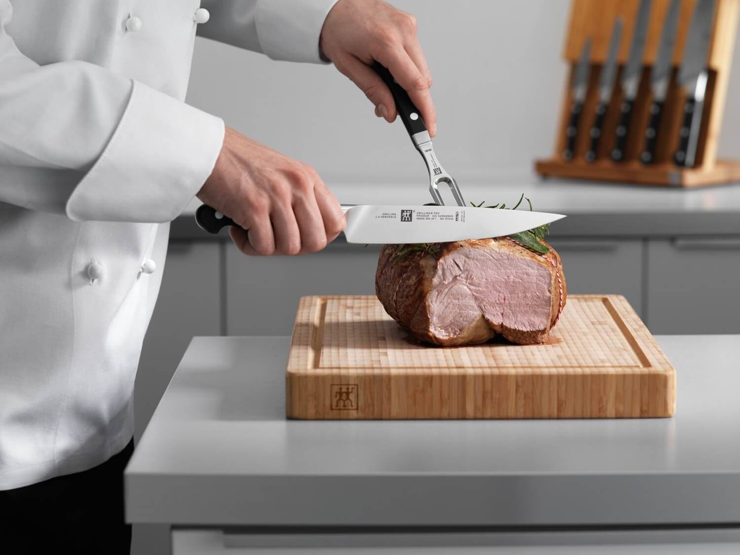 Gaļas dakšas un naža komplekts ZWILLING PRO