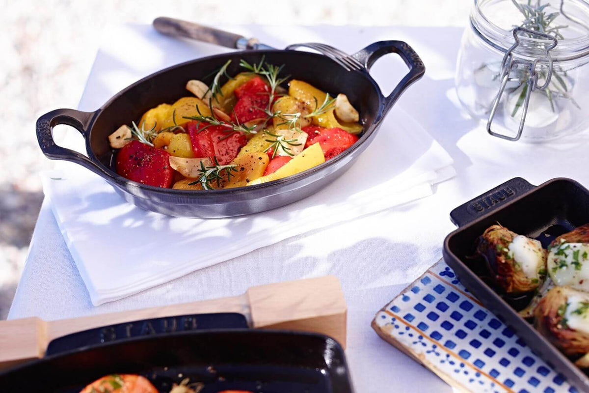 STAUB Specialities ovāls čuguna cepamtrauks 15 cm, grafīta pelēks