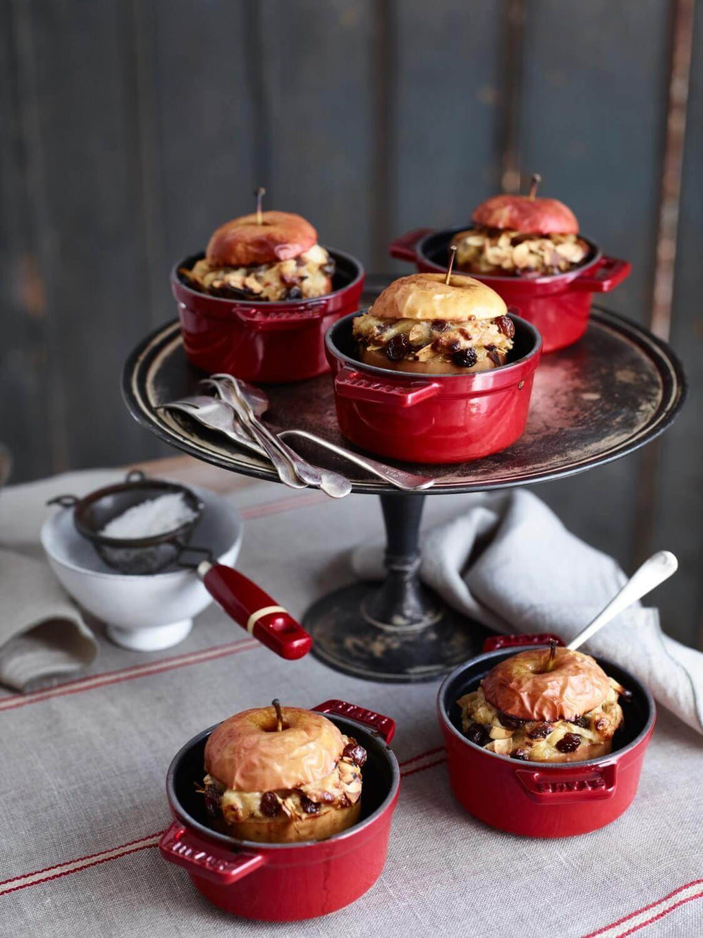 Mini cocotte STAUB Ceramique 200ml, sarkana