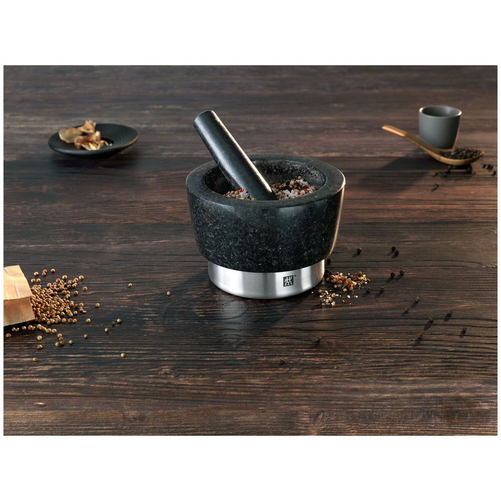 Granīta miezeris un piesta ZWILLING SPICES 15 cm, melna