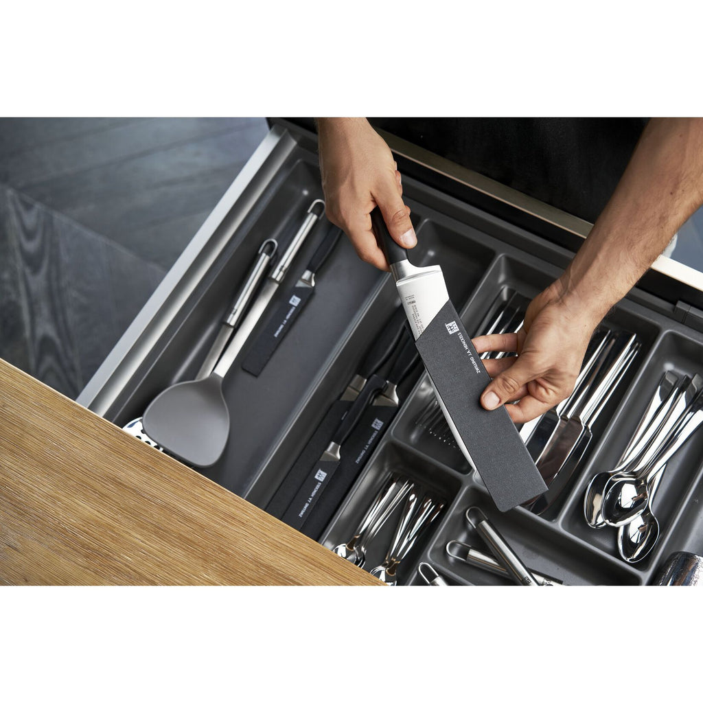 ZWILLING nažu asmens aizsargapvalks 8 cm