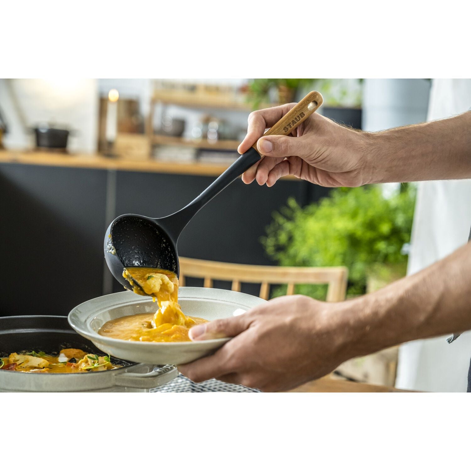 Silikona zupas kauss STAUB 31 cm