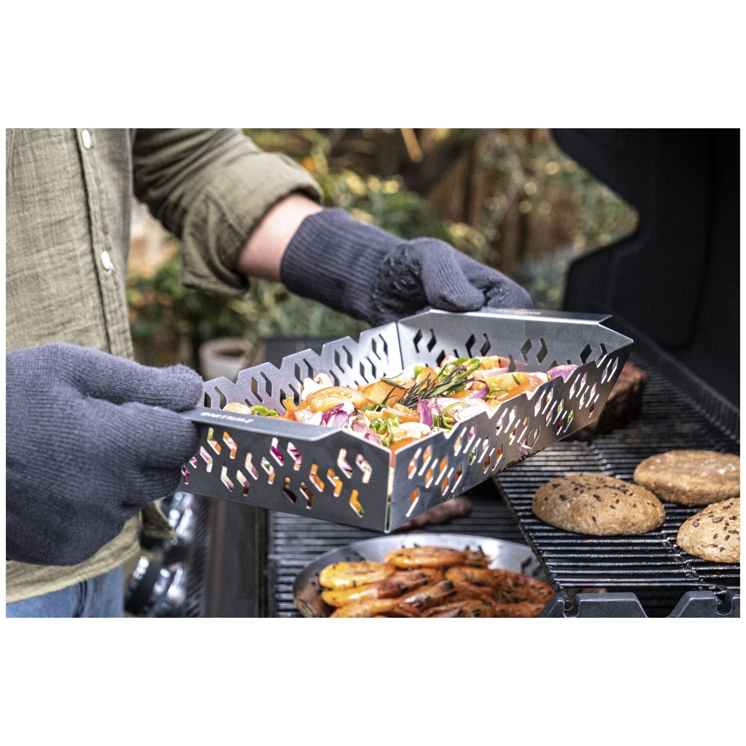 Grila panna - grozs ZWILLING BBQ+ 36x20 cm