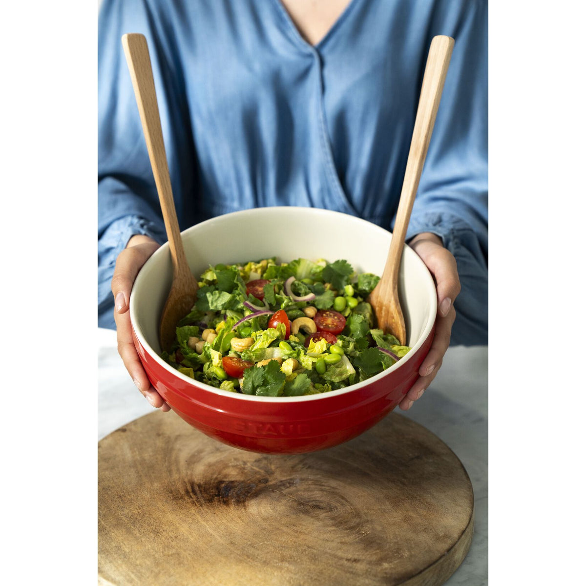 Staub Ceramique keramikas bļoda 24 cm, ķiršu sarkana