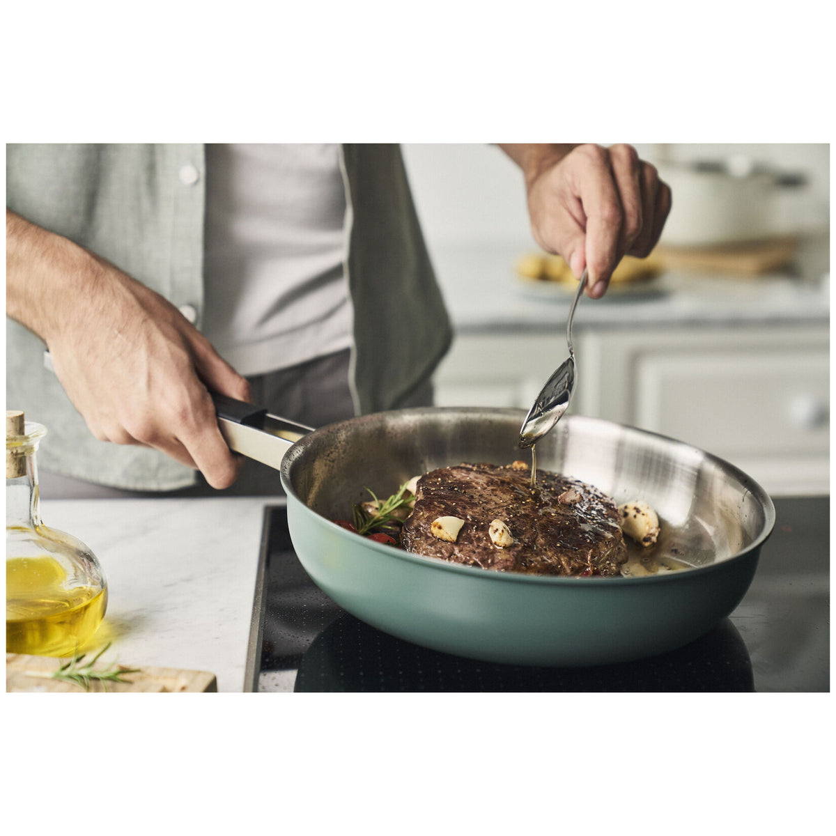 ZWILLING Pure nerūsejošā tērauda panna 24 cm