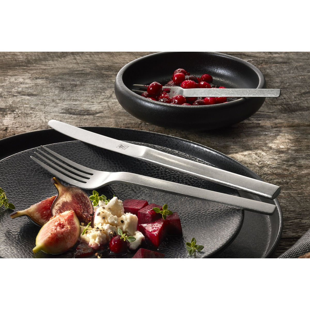 ZWILLING Minimale Vintage galda piederumu komplekts 60 gab., 12 personām
