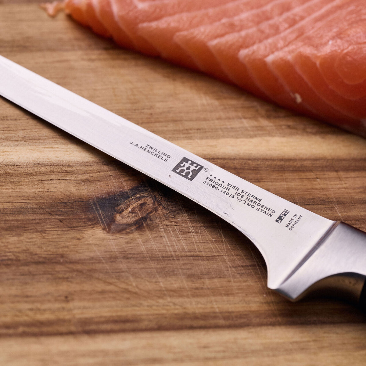 ZWILLING Four Star atkaulošanas nazis 14 cm