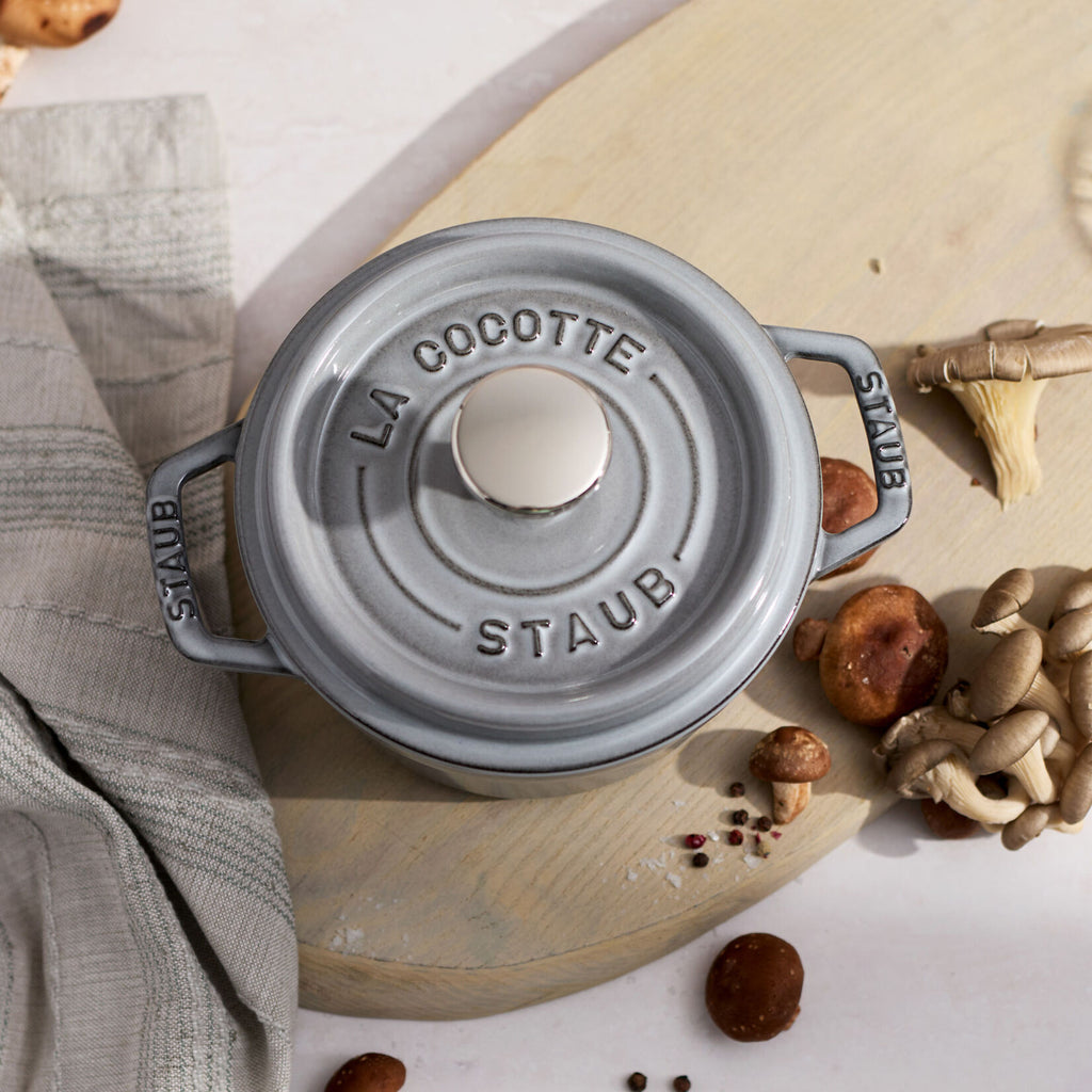 STAUB LA COCOTTE Garnek żeliwny round 800 ml, graphite