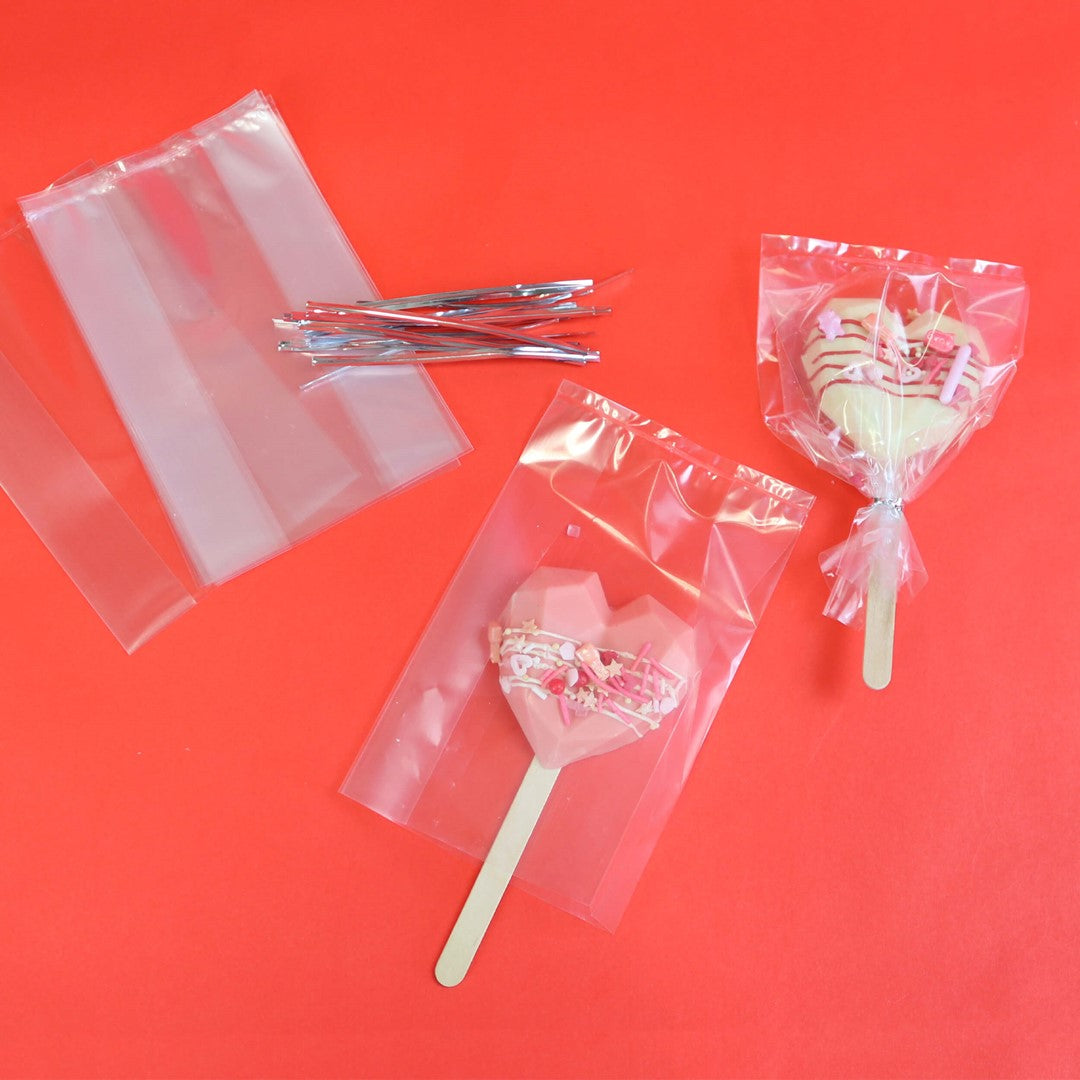 Caurspīdīgi maisiņi saldumiem uz kociņa 152 x 95mm PME Cake LollyPop Bags 25gab