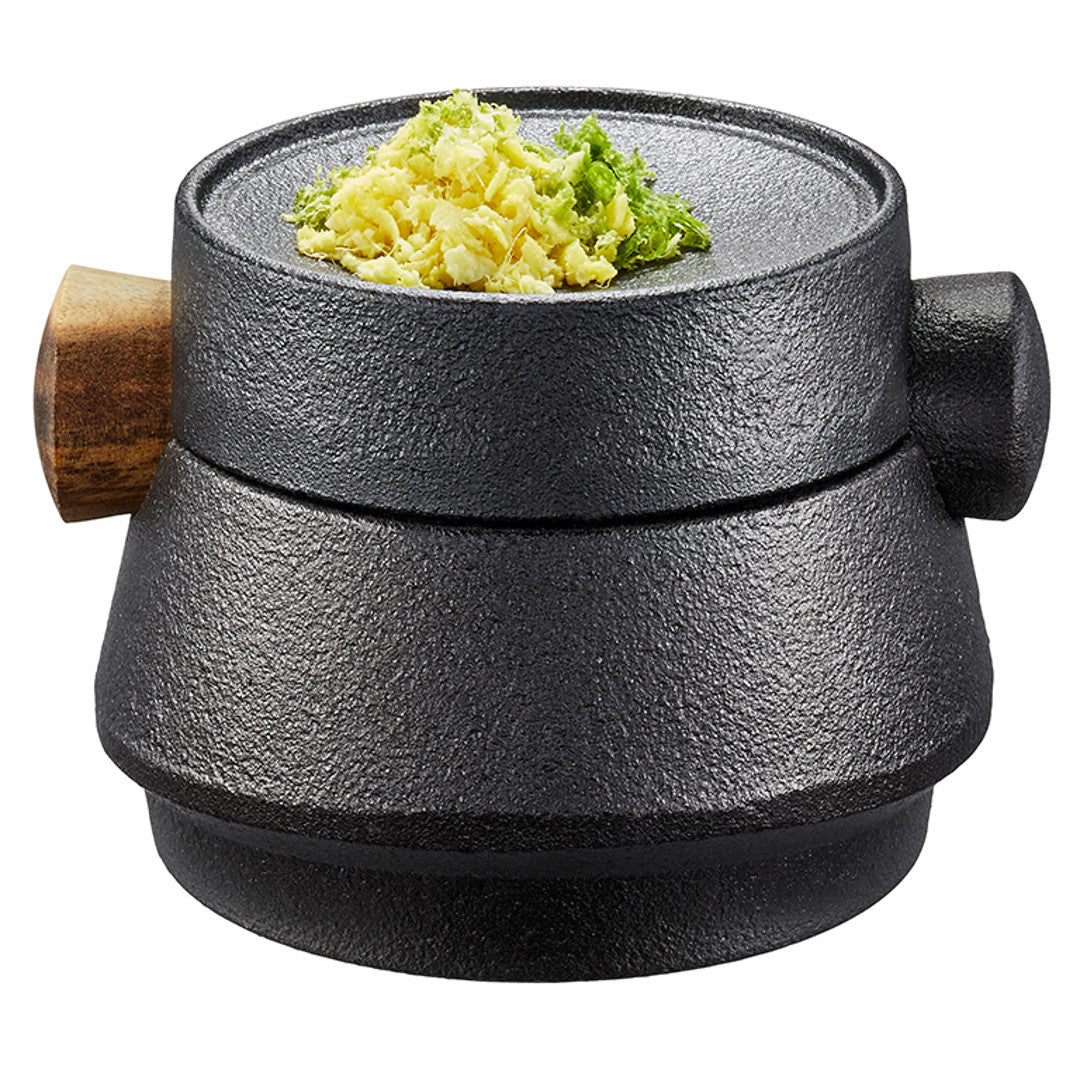 Čuguna piesta ar rīvi - dāvanu komplekts Gefu X-PLOSION® Spice Tower